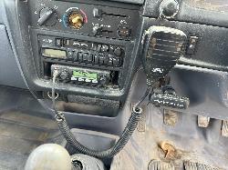 View TOYOTA HILUX 2002 4 Door Utility Breaking