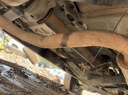 View TOYOTA HILUX 2002 4 Door Utility Breaking
