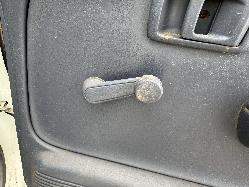 View TOYOTA HILUX 2002 4 Door Utility Breaking