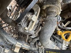 View TOYOTA HILUX 2002 4 Door Utility Breaking