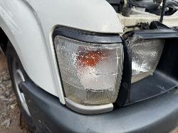 View TOYOTA HILUX 2002 4 Door Utility Breaking