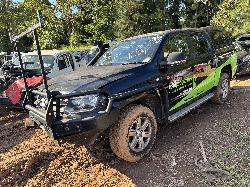 View VOLKSWAGEN AMAROK 2011 4 Door Utility Breaking
