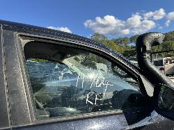 View VOLKSWAGEN AMAROK 2011 4 Door Utility Breaking