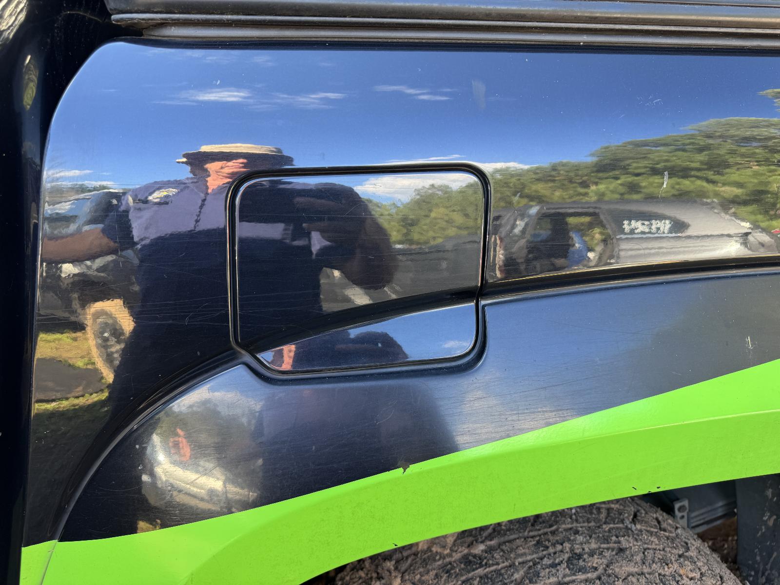 View VOLKSWAGEN AMAROK 2011 4 Door Utility Breaking