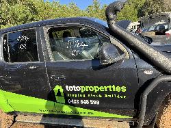 View VOLKSWAGEN AMAROK 2011 4 Door Utility Breaking