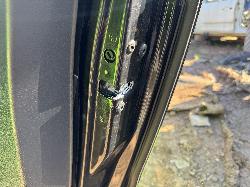 View VOLKSWAGEN AMAROK 2011 4 Door Utility Breaking