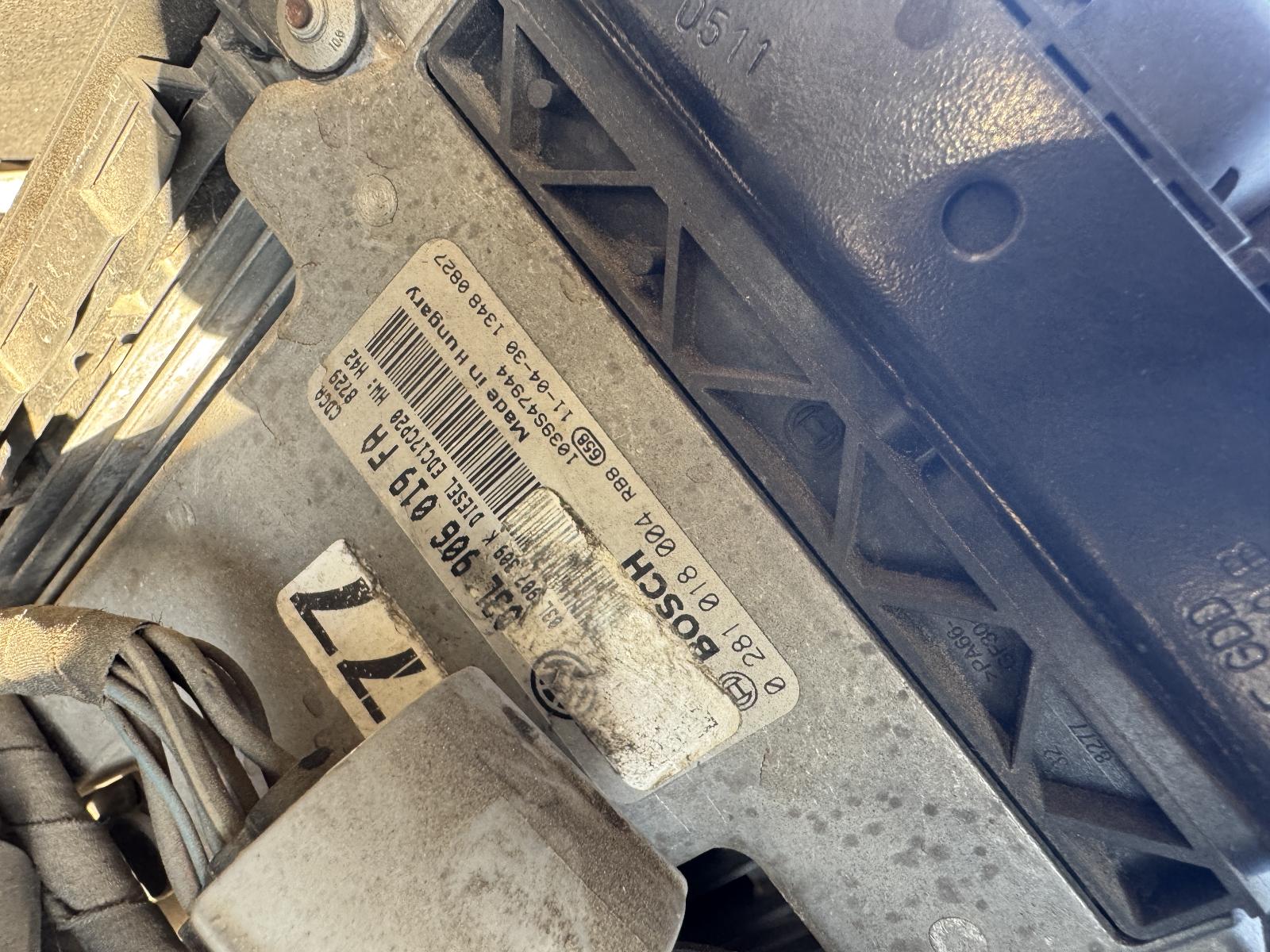 View VOLKSWAGEN AMAROK 2011 4 Door Utility Breaking