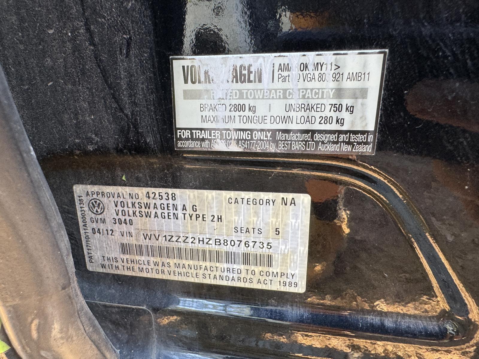 View VOLKSWAGEN AMAROK 2011 4 Door Utility Breaking