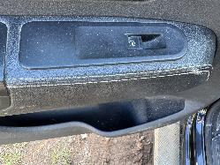 View VOLKSWAGEN AMAROK 2011 4 Door Utility Breaking