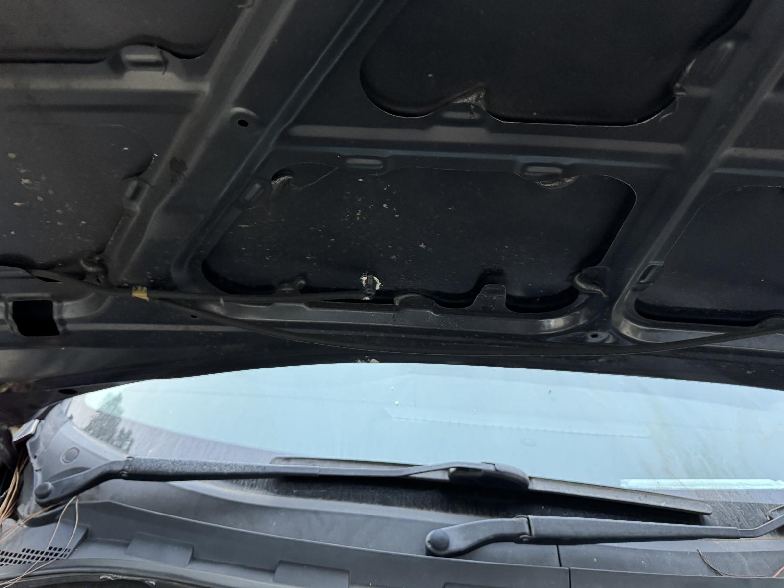 View MAZDA 3 2006 4 Door Hatchback Breaking