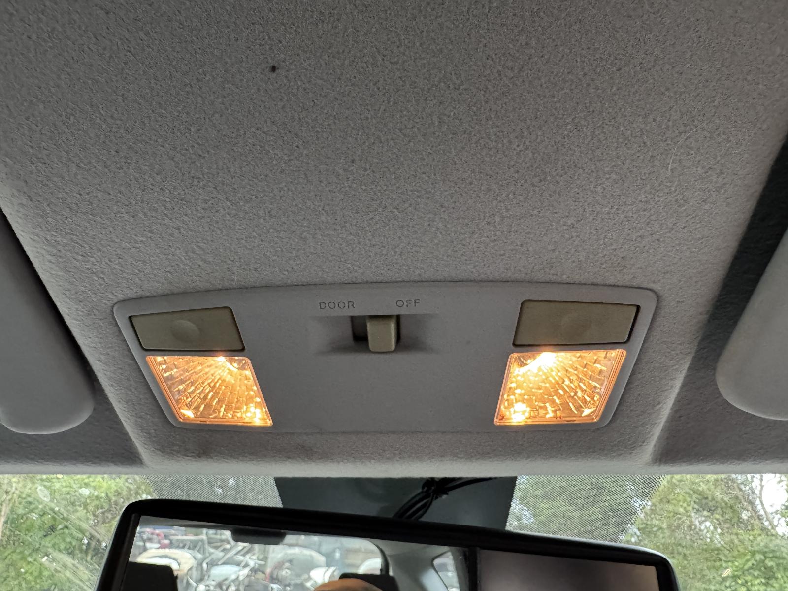 View MAZDA 3 2006 4 Door Hatchback Breaking