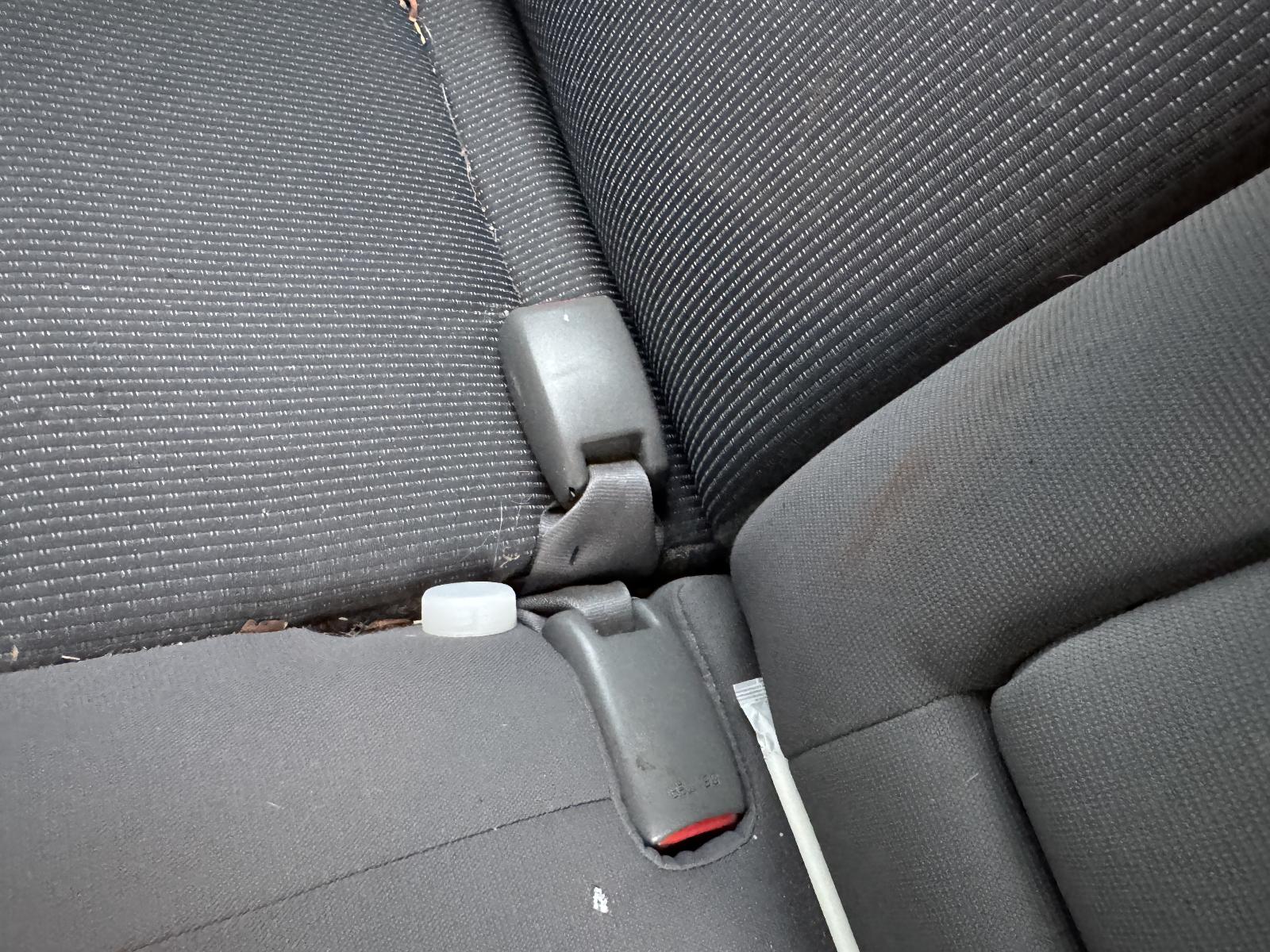 View MAZDA 3 2006 4 Door Hatchback Breaking