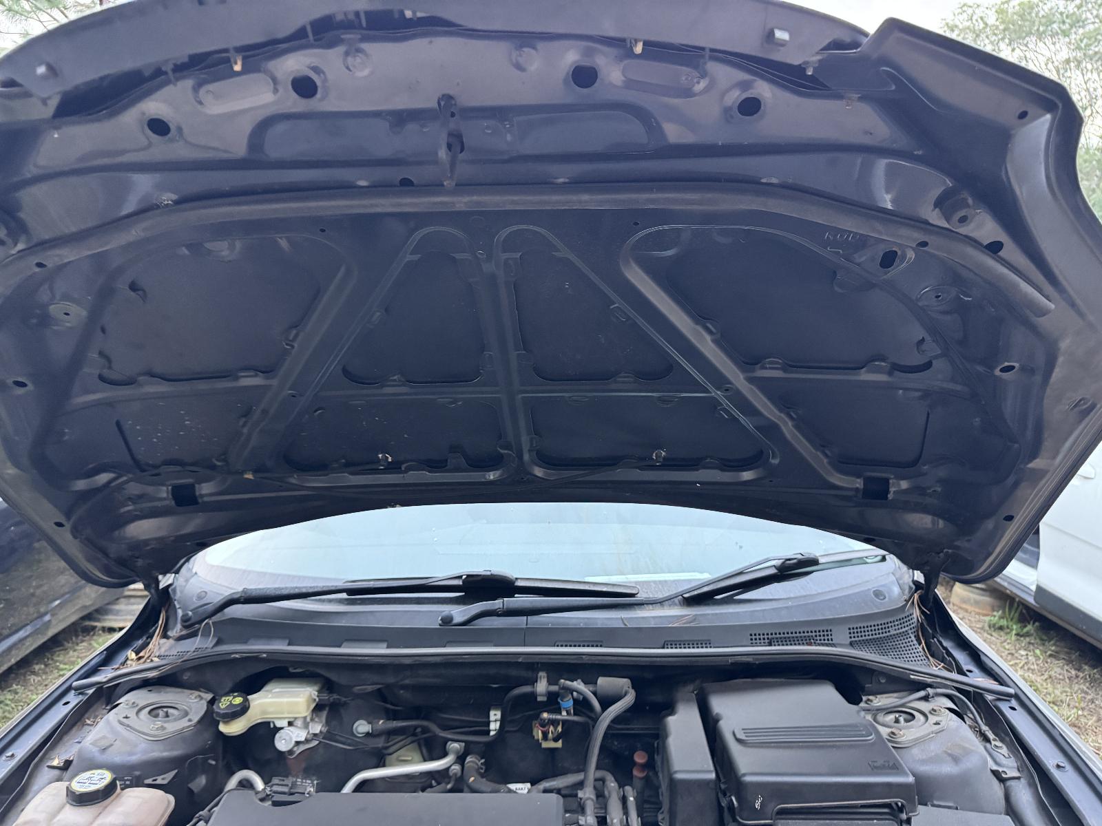 View MAZDA 3 2006 4 Door Hatchback Breaking