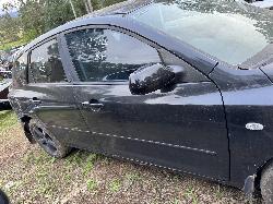 View MAZDA 3 2006 4 Door Hatchback Breaking