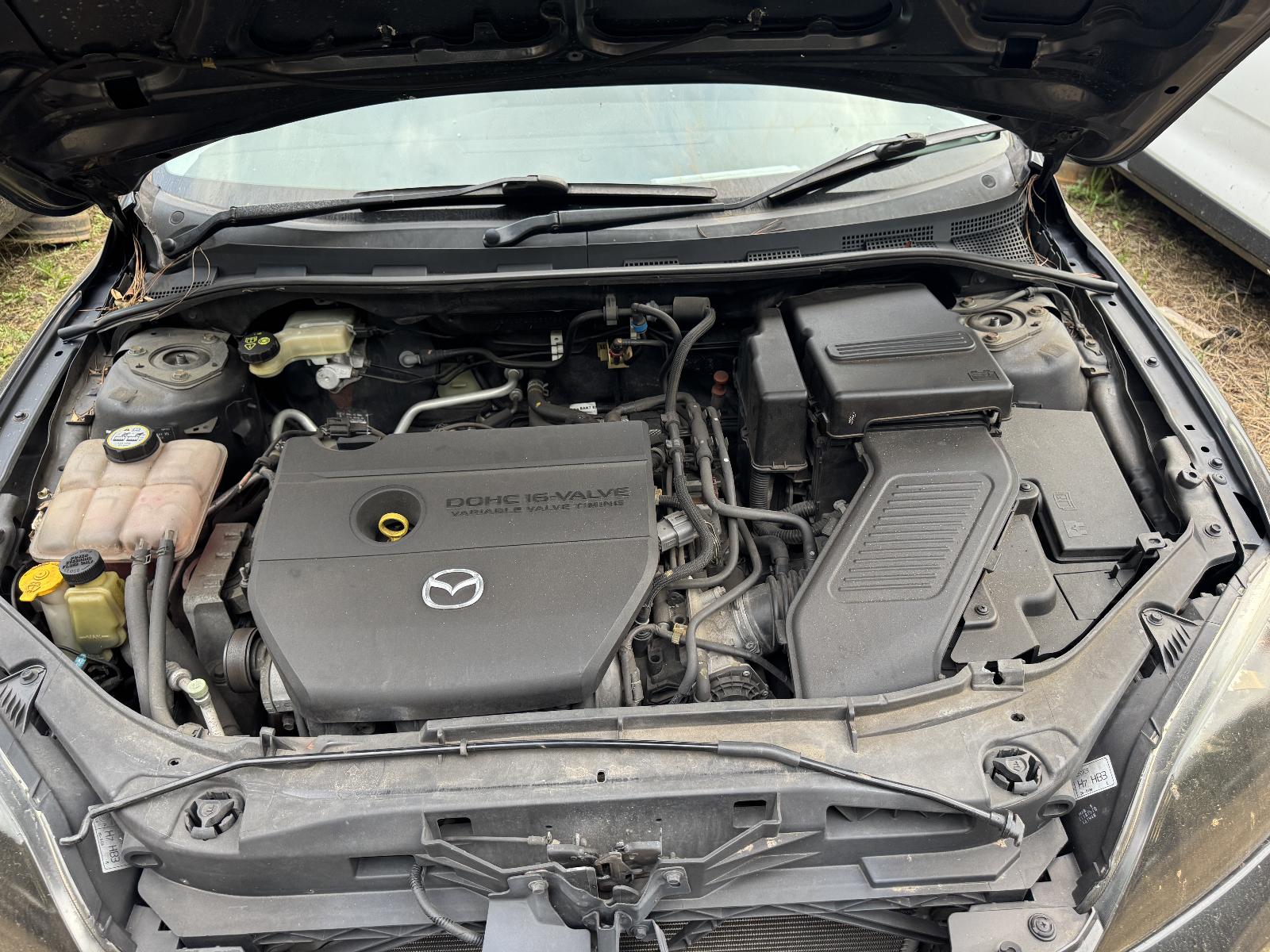 View MAZDA 3 2006 4 Door Hatchback Breaking