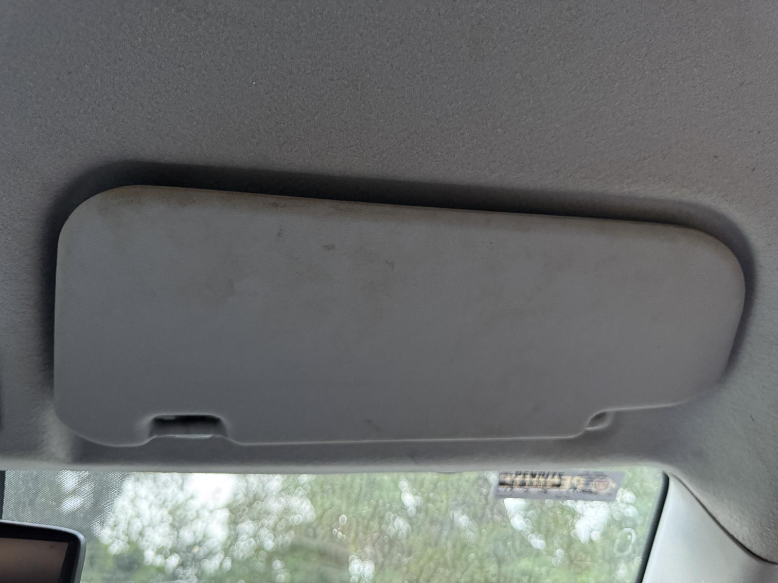 View MAZDA 3 2006 4 Door Hatchback Breaking