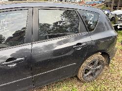 View MAZDA 3 2006 4 Door Hatchback Breaking
