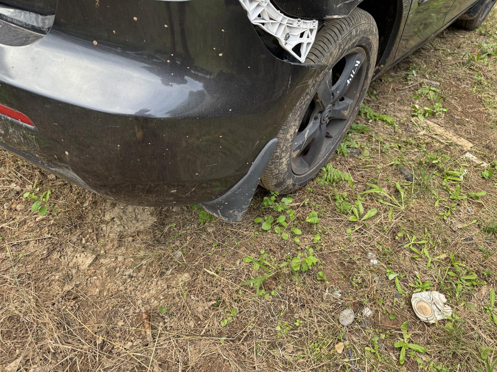 View MAZDA 3 2006 4 Door Hatchback Breaking