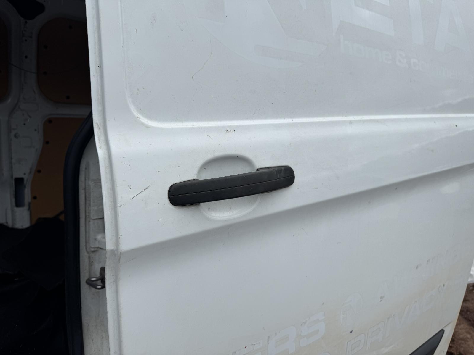 View FORD TRANSIT CUSTOM 2018   Breaking