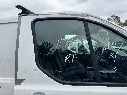 View FORD TRANSIT CUSTOM 2018   Breaking