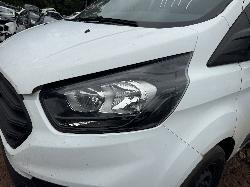 View FORD TRANSIT CUSTOM 2018   Breaking
