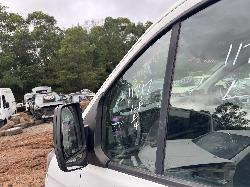 View FORD TRANSIT CUSTOM 2018   Breaking