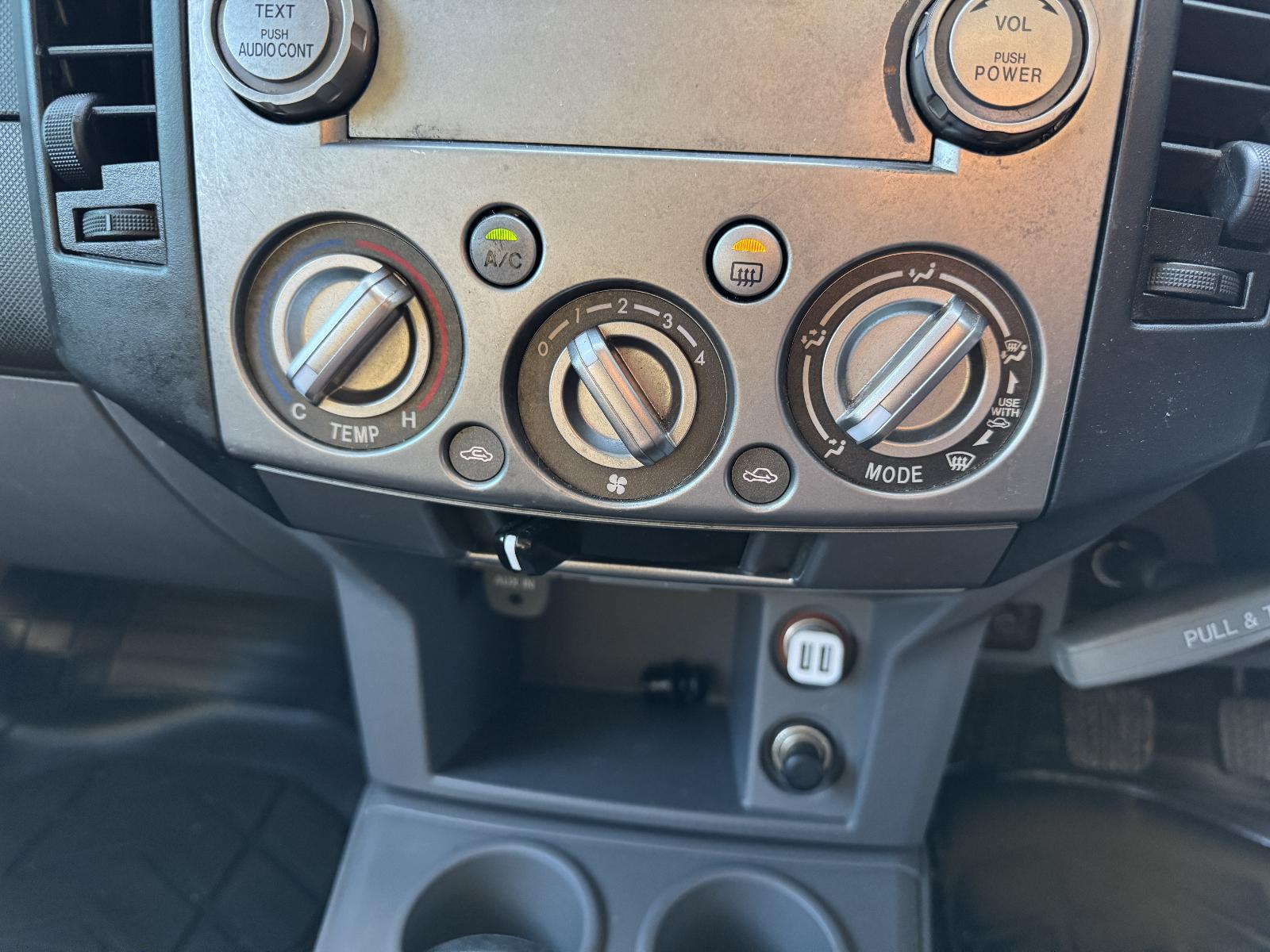 View MAZDA BT50 2011 2 Door Utility Breaking