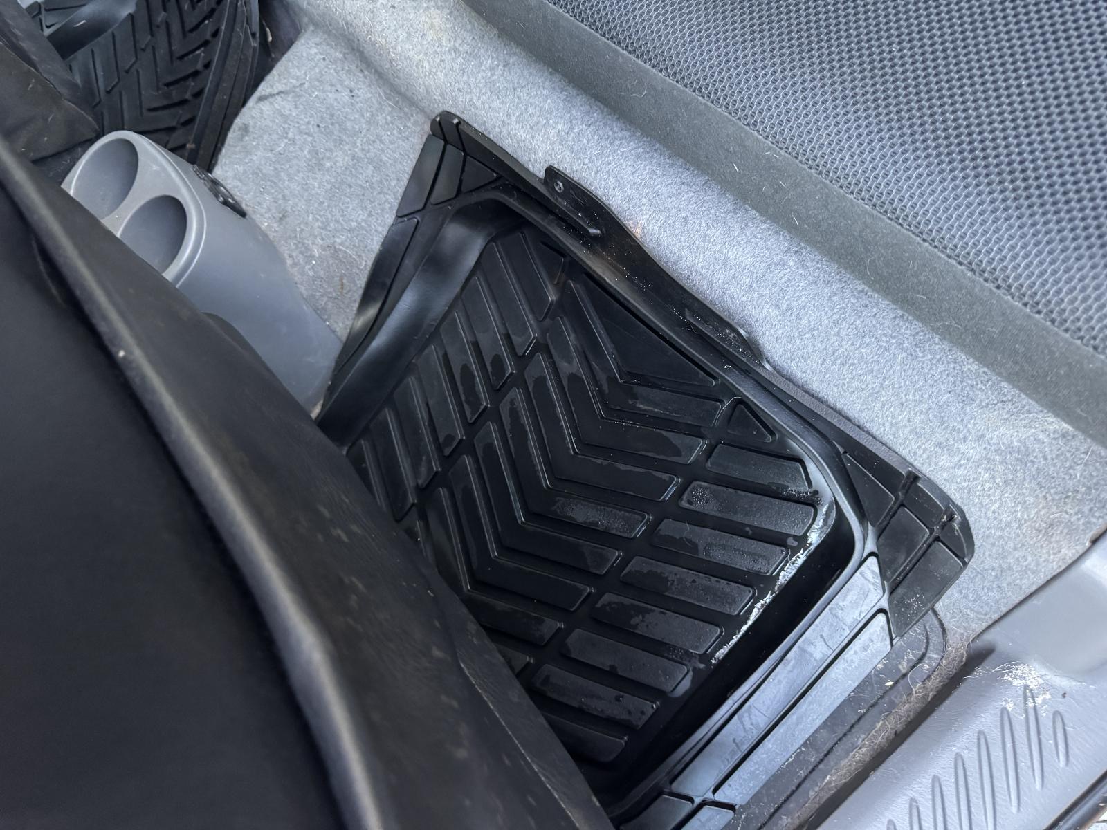 View MAZDA BT50 2011 2 Door Utility Breaking