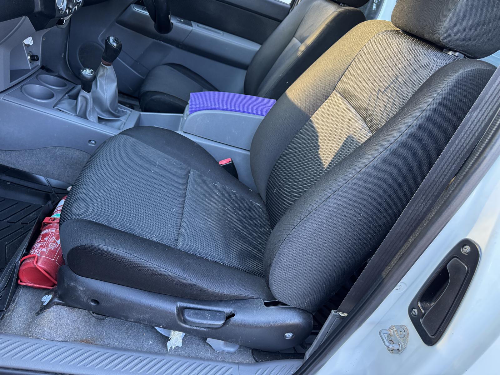 View MAZDA BT50 2011 2 Door Utility Breaking