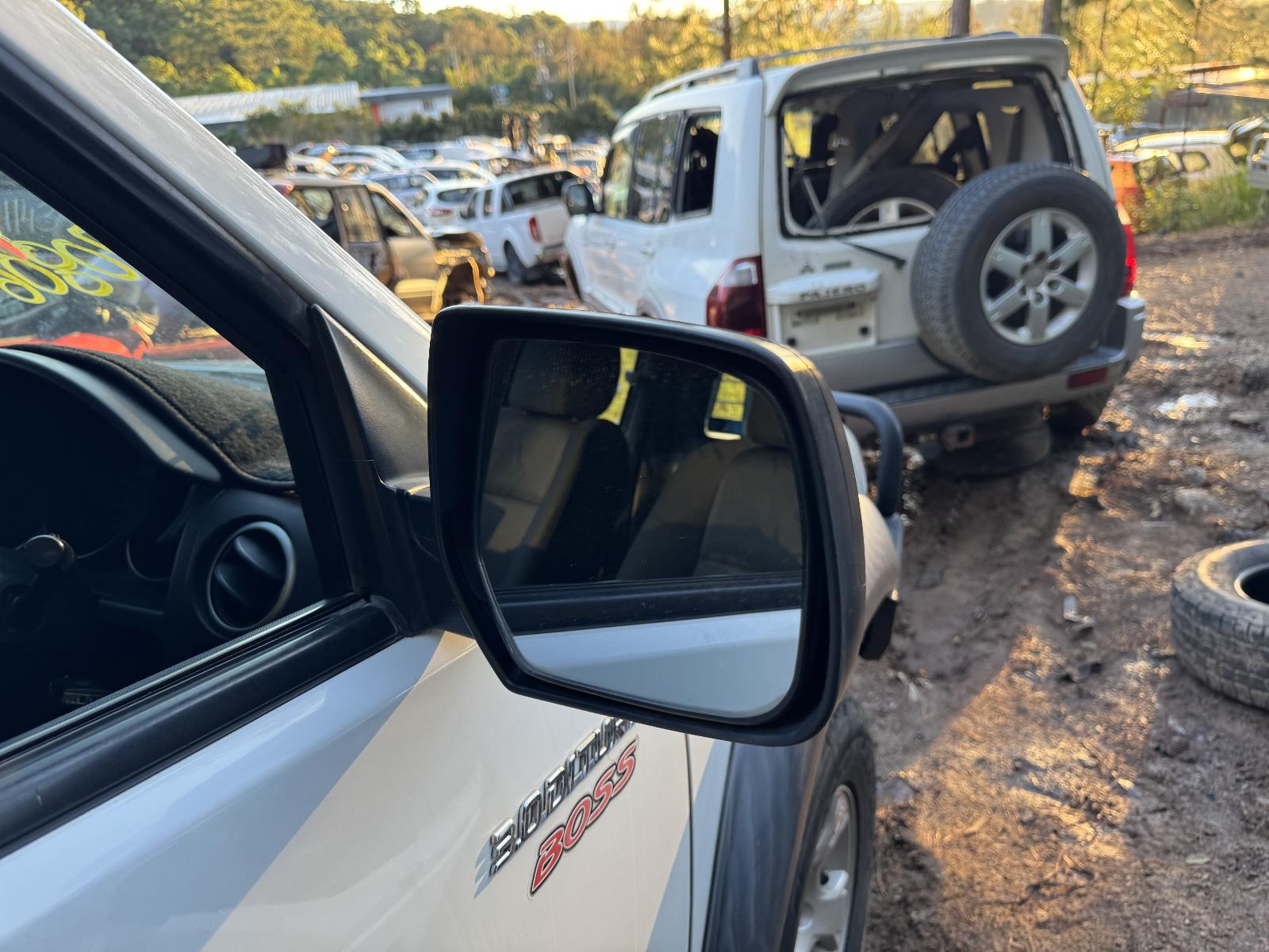 View MAZDA BT50 2011 2 Door Utility Breaking