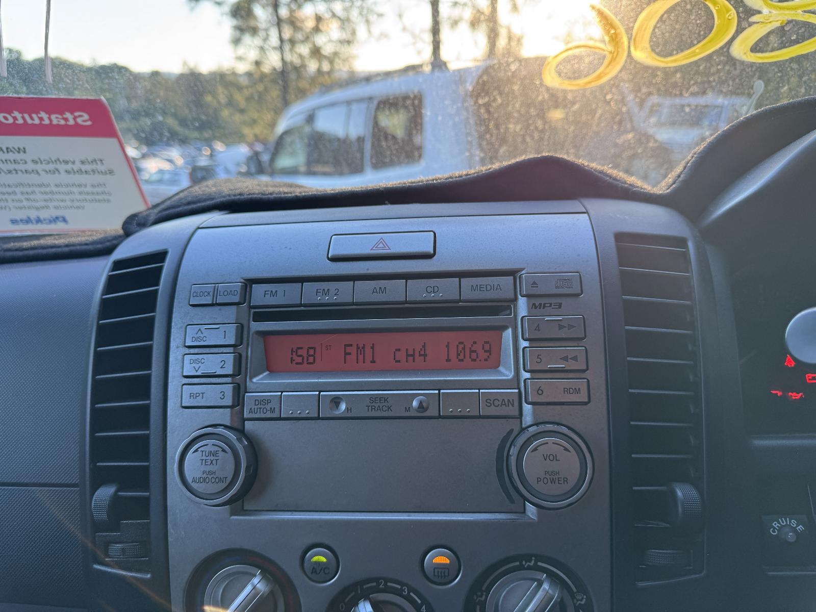 View MAZDA BT50 2011 2 Door Utility Breaking