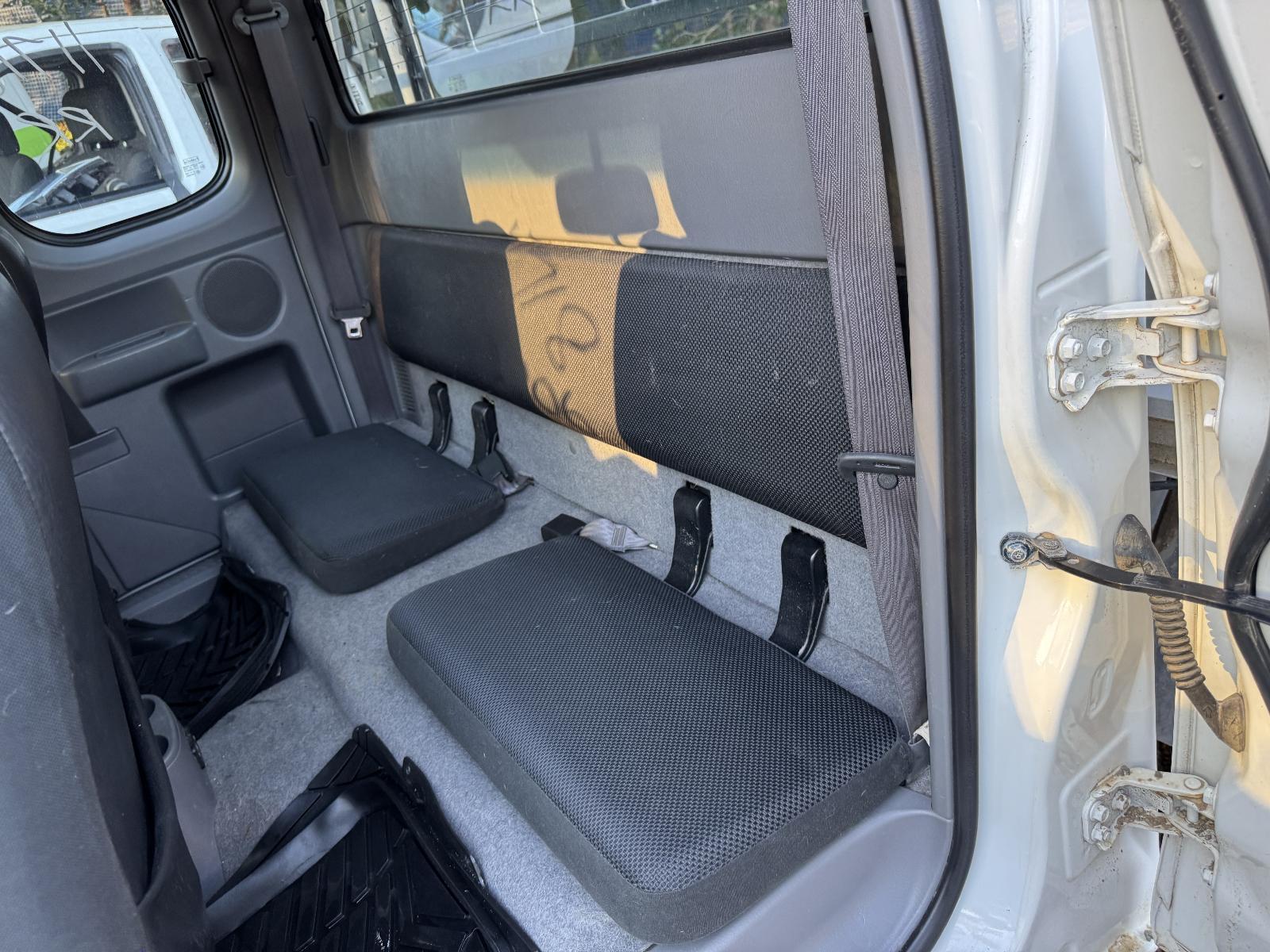 View MAZDA BT50 2011 2 Door Utility Breaking