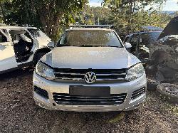 View VOLKSWAGEN TOUAREG 2011 5 Door Station Wagon Breaking