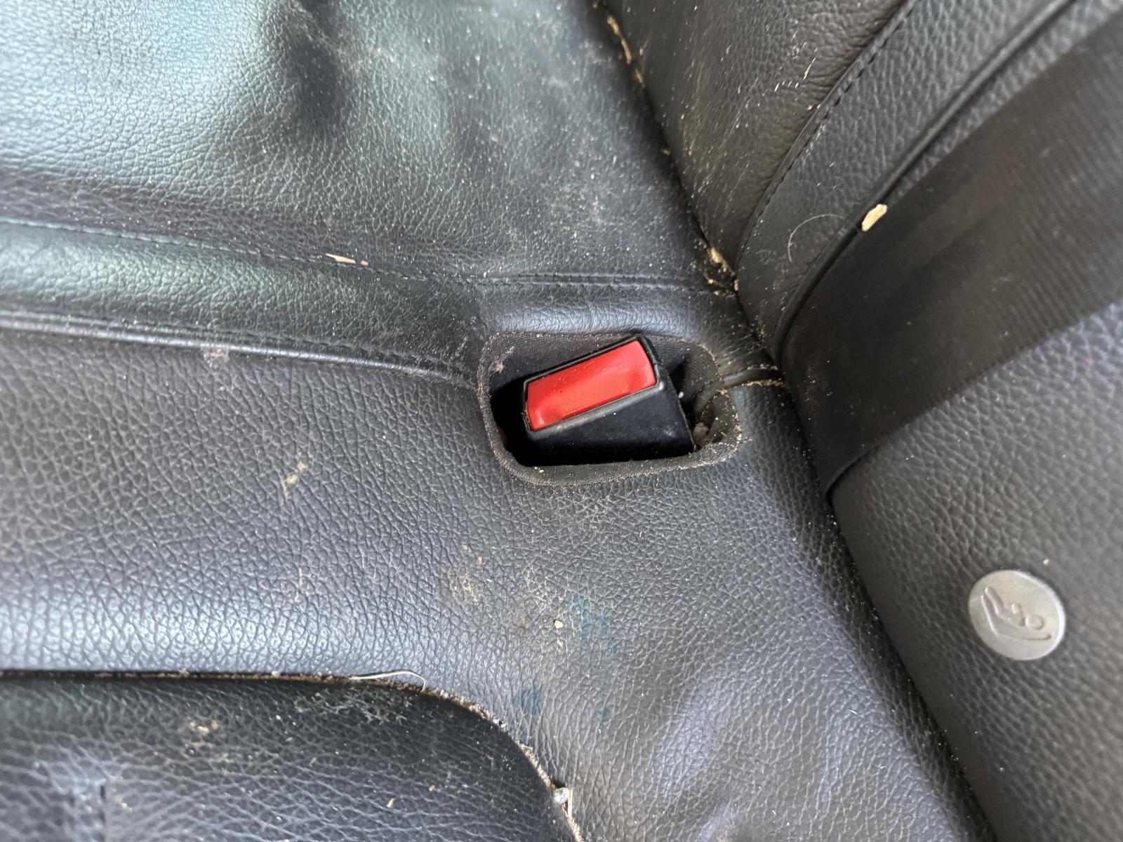 View VOLKSWAGEN TOUAREG 2011 5 Door Station Wagon Breaking