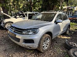 View VOLKSWAGEN TOUAREG 2011 5 Door Station Wagon Breaking