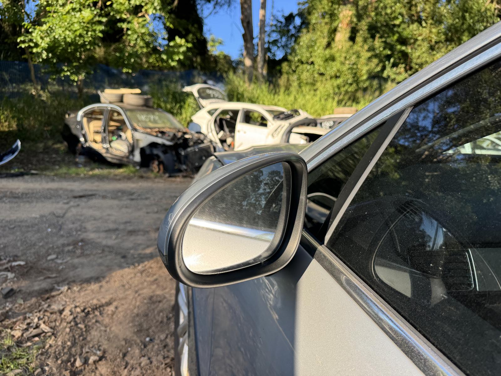 View VOLKSWAGEN TOUAREG 2011 5 Door Station Wagon Breaking