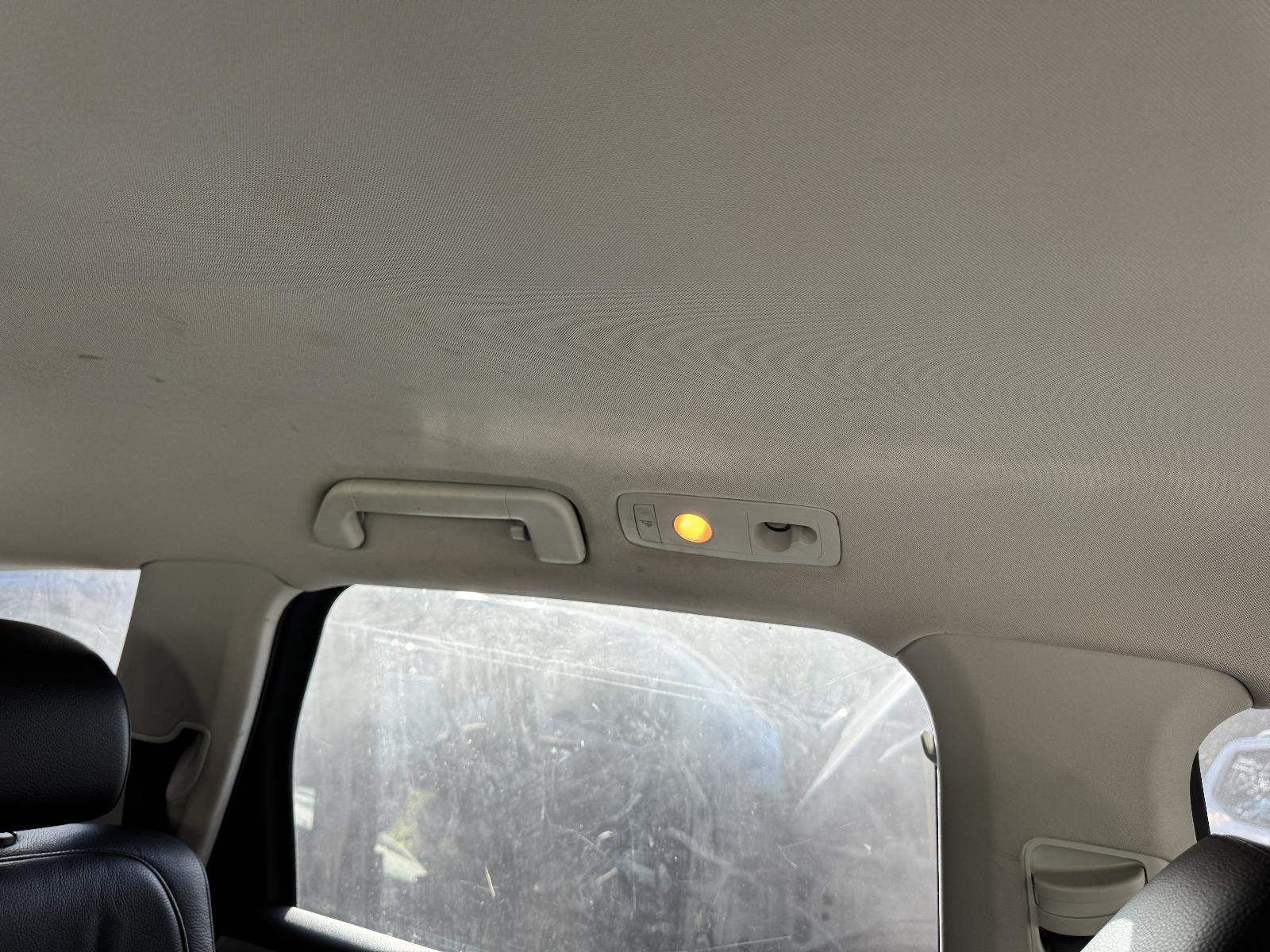 View VOLKSWAGEN TOUAREG 2011 5 Door Station Wagon Breaking