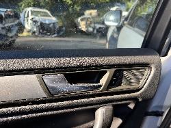 View VOLKSWAGEN TOUAREG 2011 5 Door Station Wagon Breaking
