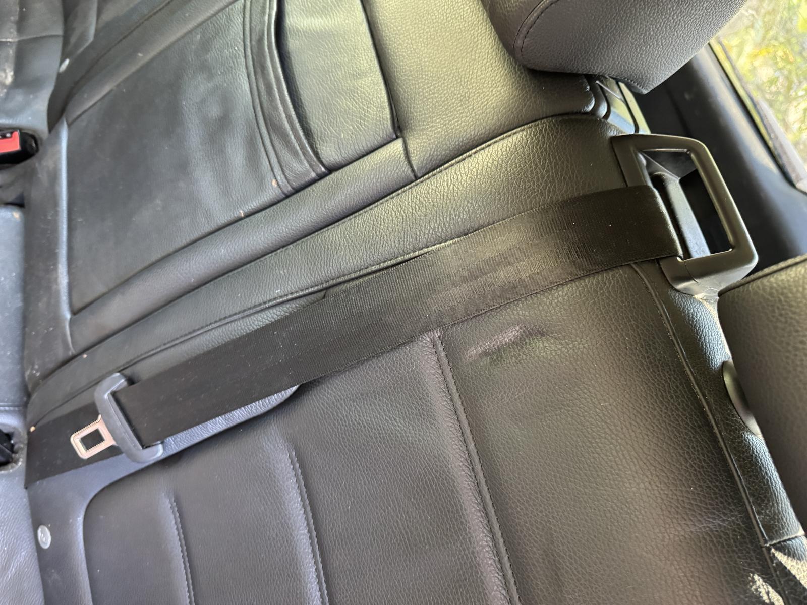 View VOLKSWAGEN TOUAREG 2011 5 Door Station Wagon Breaking