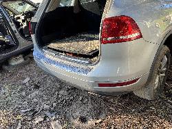 View VOLKSWAGEN TOUAREG 2011 5 Door Station Wagon Breaking