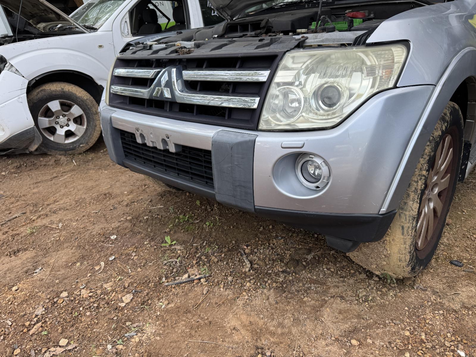 View Auto part Engine MITSUBISHI PAJERO 2007