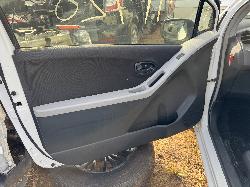 View TOYOTA YARIS 2006 3 Door Hatchback Breaking