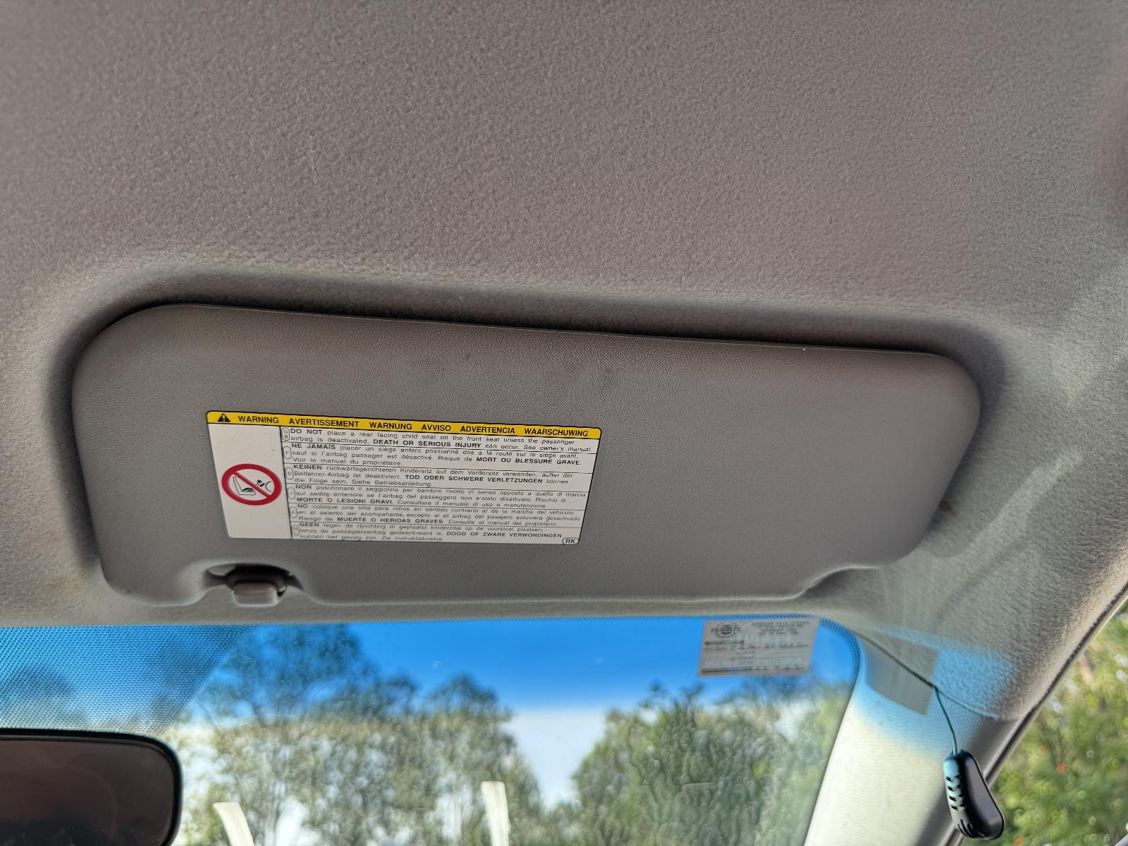 View TOYOTA YARIS 2006 3 Door Hatchback Breaking