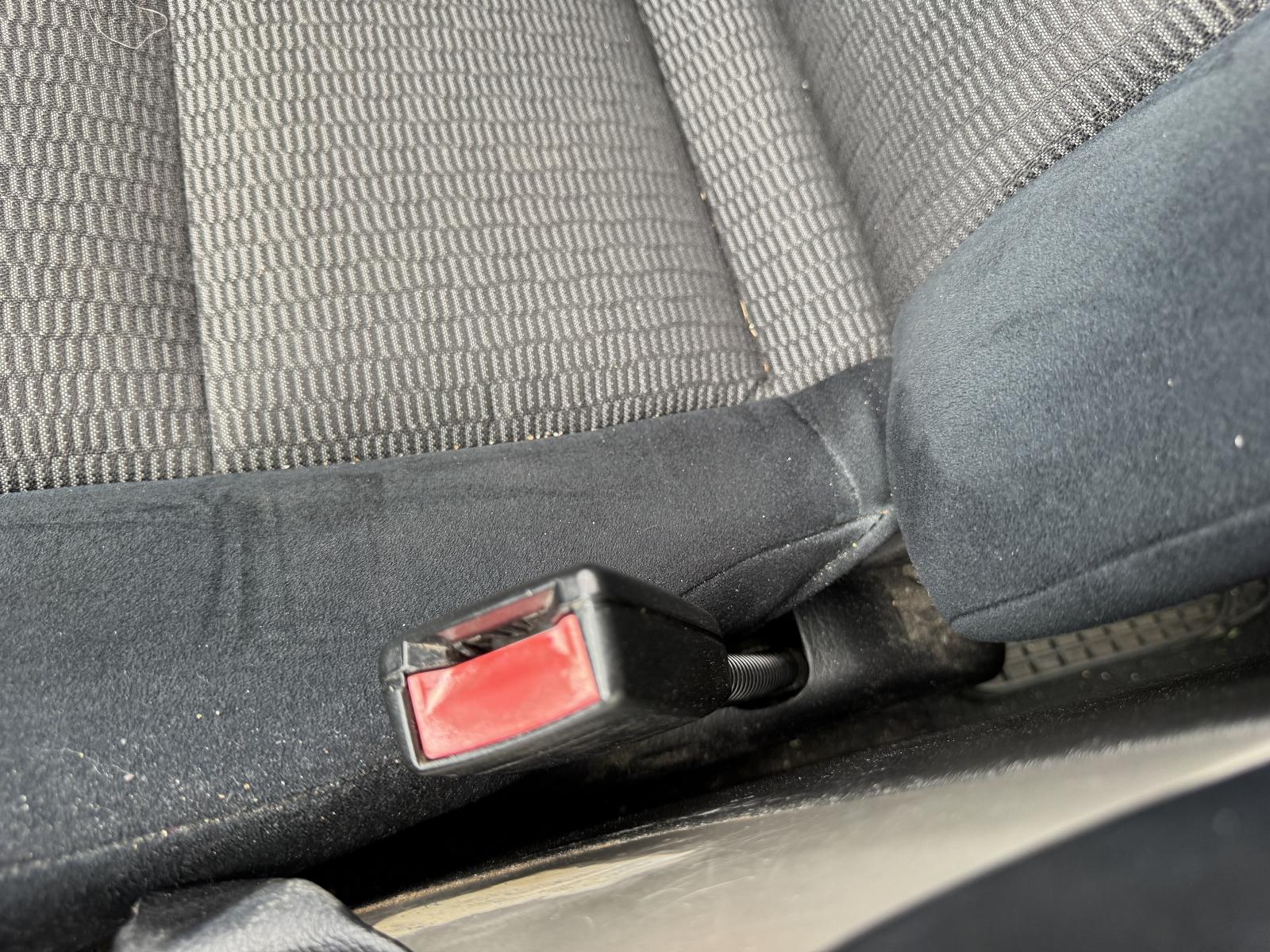 View FORD ESCAPE 2007 4 Door Station Wagon Breaking