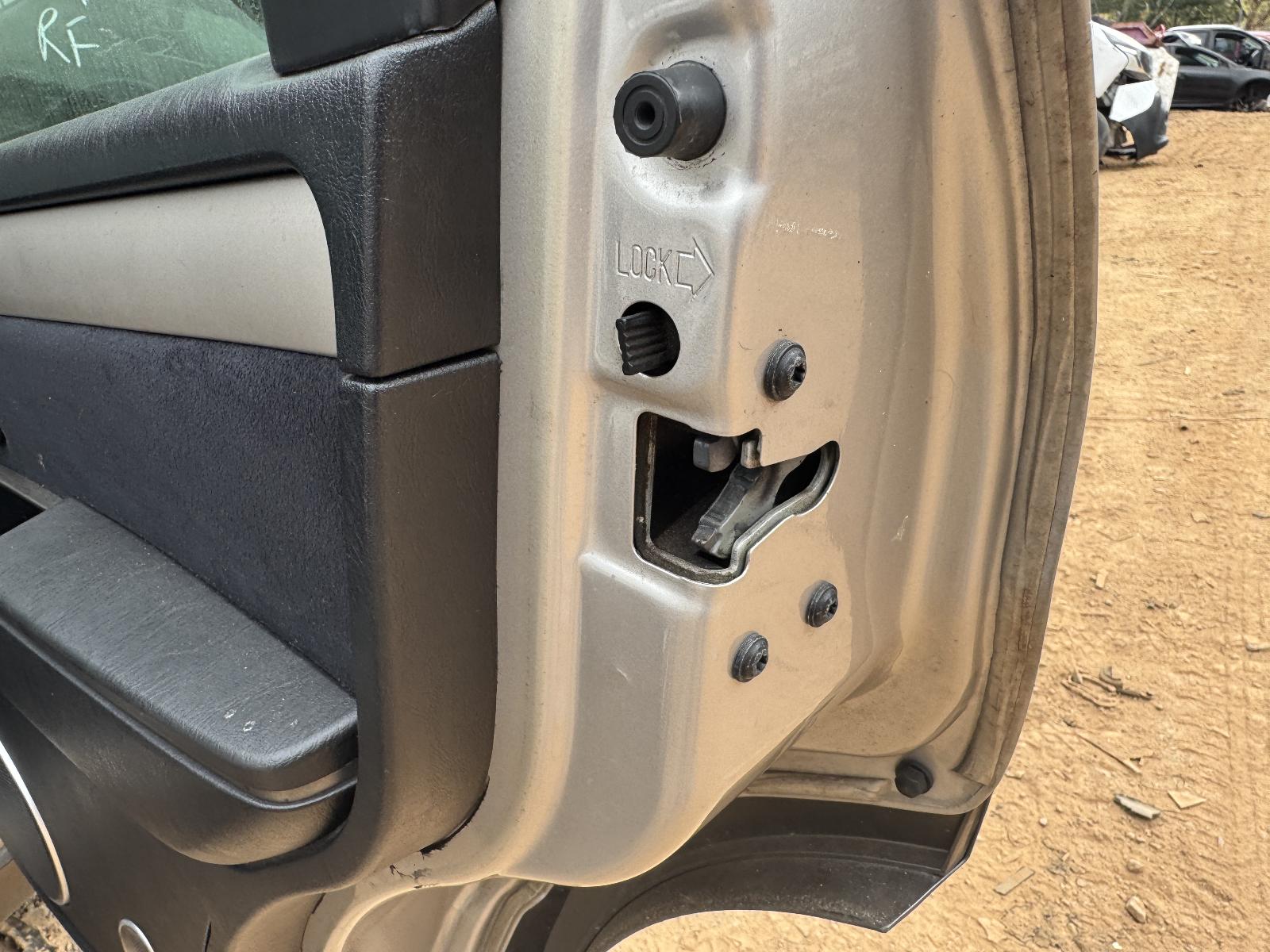 View FORD ESCAPE 2007 4 Door Station Wagon Breaking
