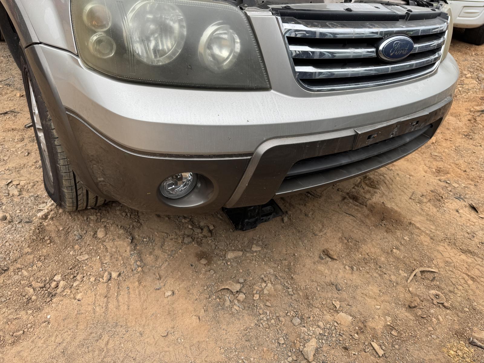 View FORD ESCAPE 2007 4 Door Station Wagon Breaking
