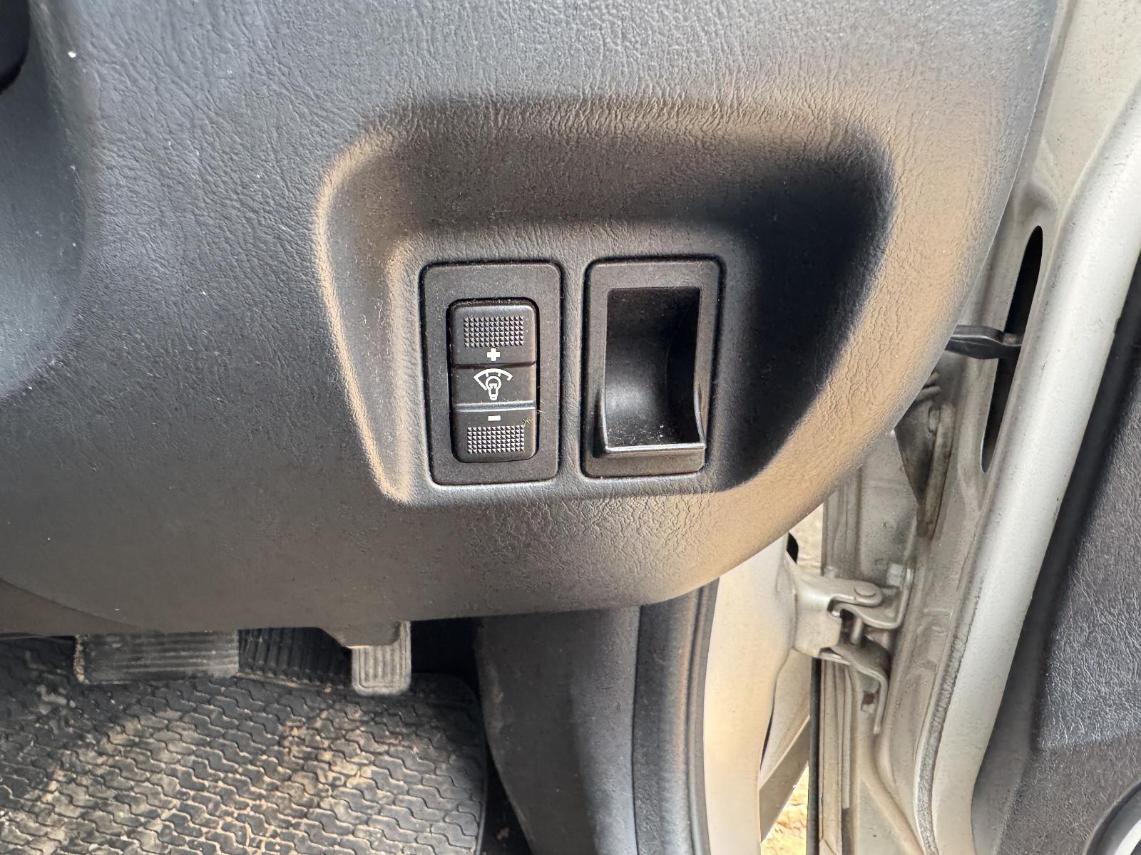 View FORD ESCAPE 2007 4 Door Station Wagon Breaking