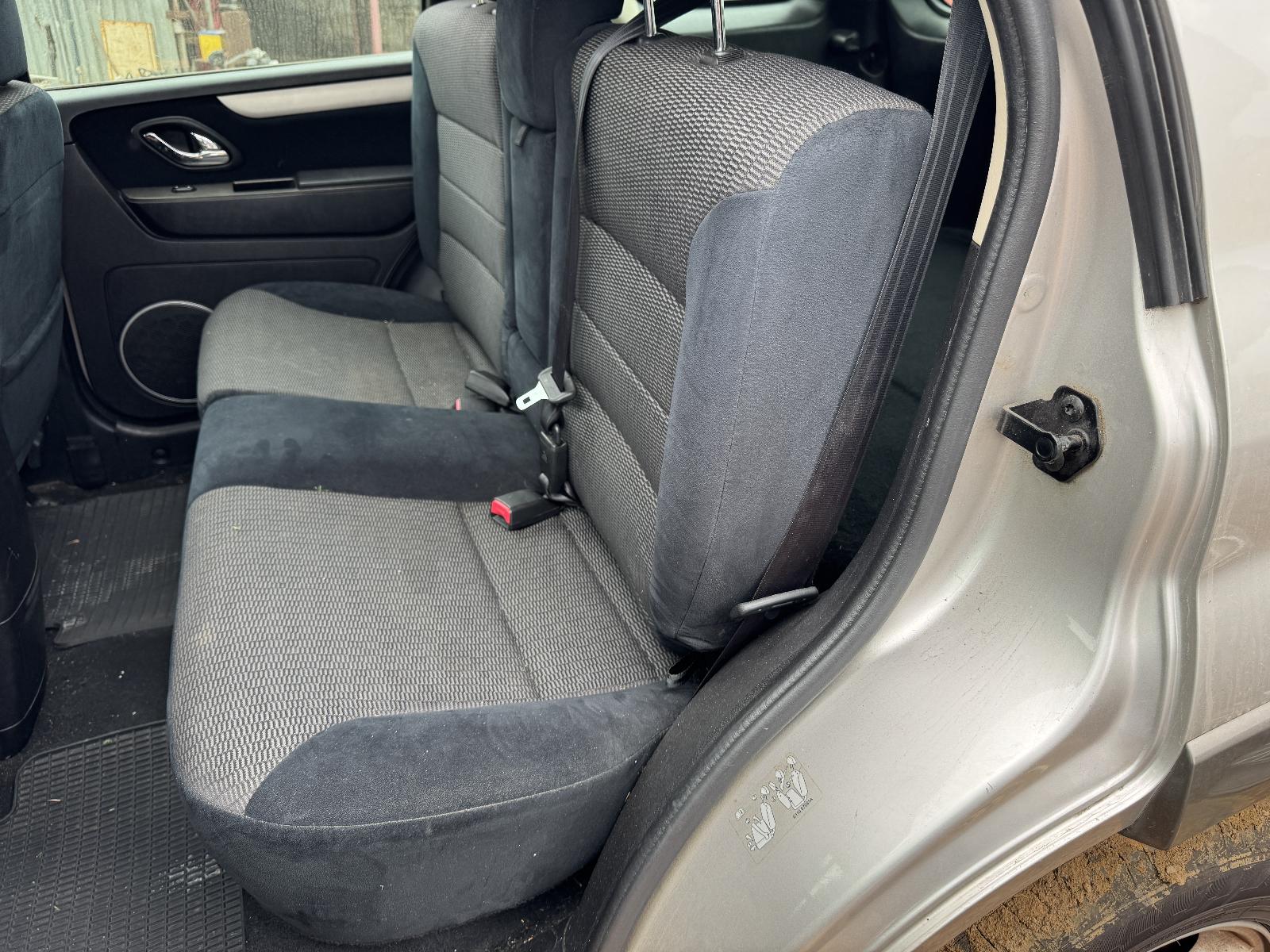 View FORD ESCAPE 2007 4 Door Station Wagon Breaking