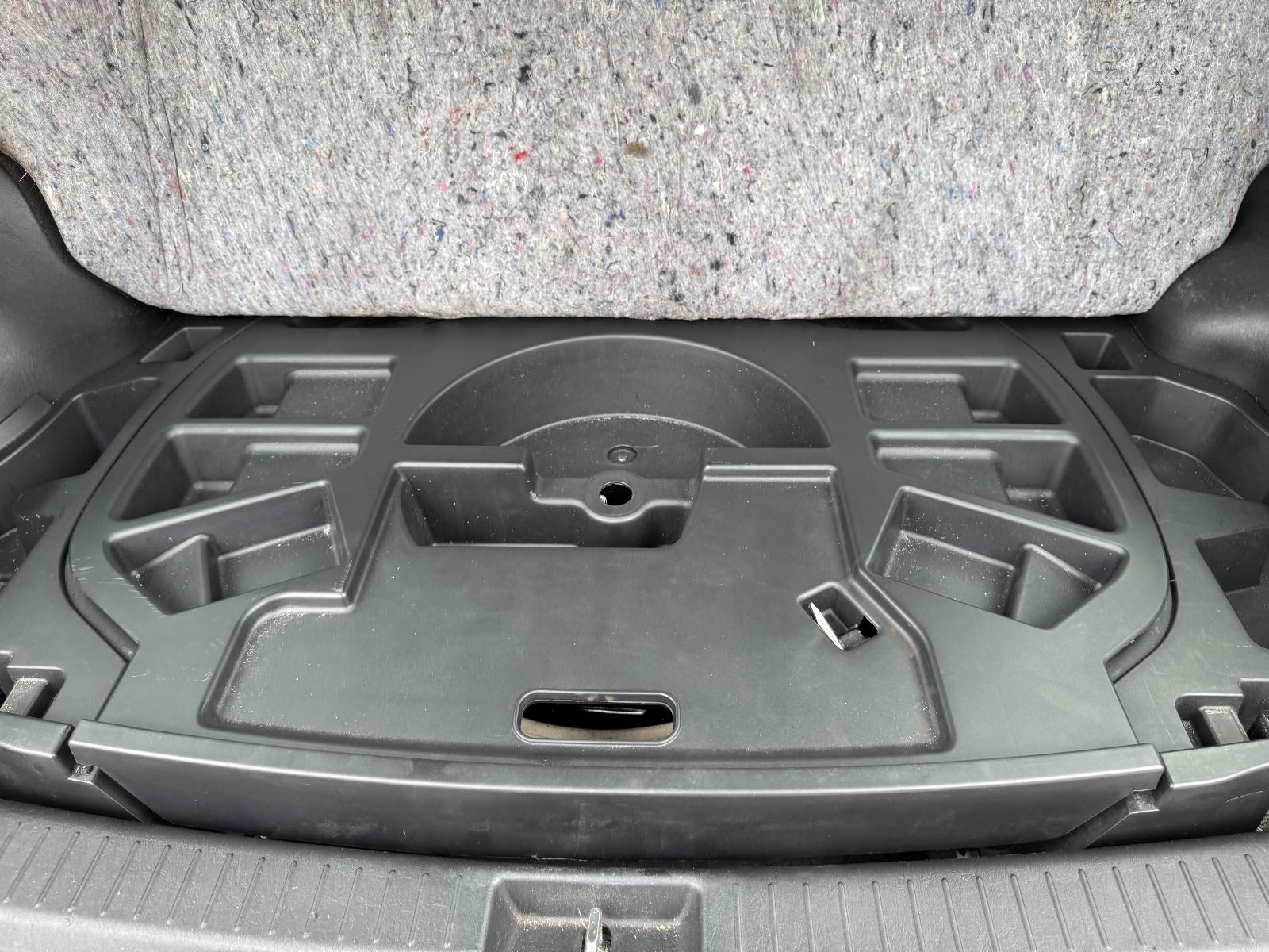 View FORD ESCAPE 2007 4 Door Station Wagon Breaking