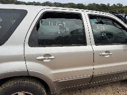 View FORD ESCAPE 2007 4 Door Station Wagon Breaking